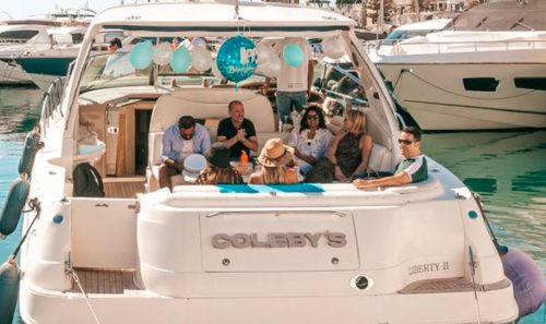 Alquiler de barcos en puerto Banús. Sea Ray Sundance 46.