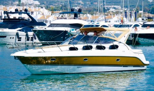 Alquiler de velero en puerto Banús, Marbella. SESSA MARINE C35.