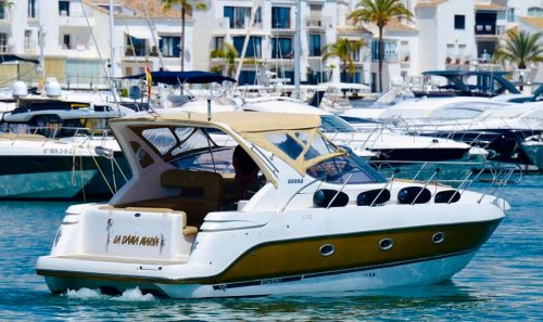 Alquiler de velero en puerto Banús, Marbella. SESSA MARINE C35.